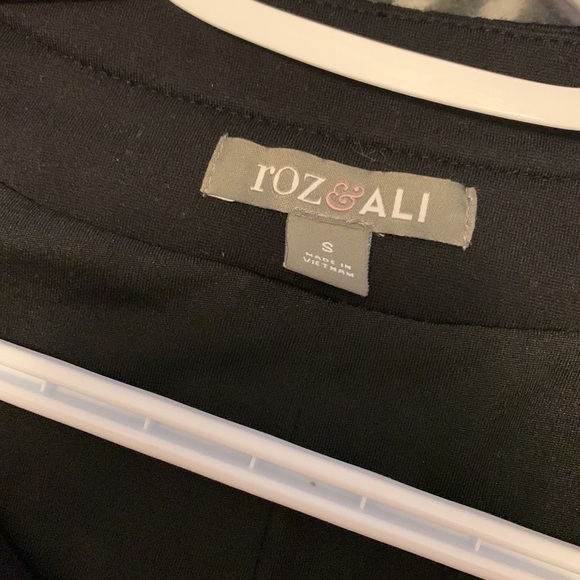 Never worn jacket with shoulder pads! - Picture 3 of 3